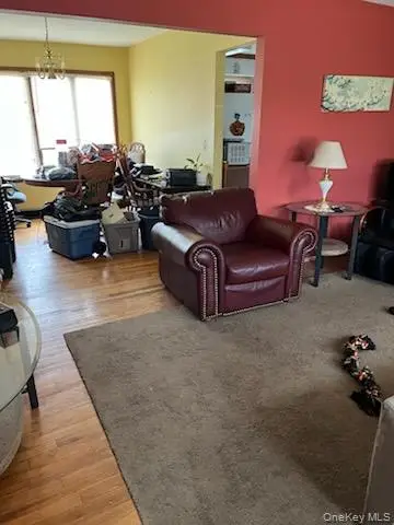 32 Nearwater Avenue, Massapequa, NY 11758 - Image #3