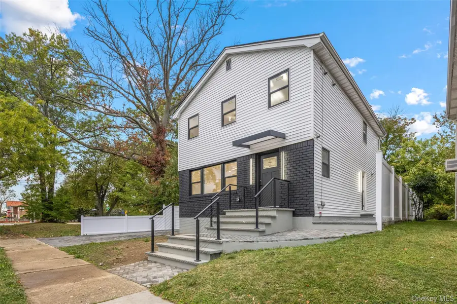 157-03 Locke Avenue, Flushing, NY 11357 - Image #2