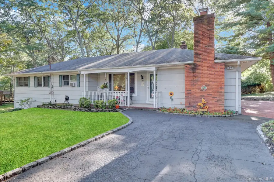 10 Pardam Knoll Drive, Miller Place, NY 11764 - Image #2