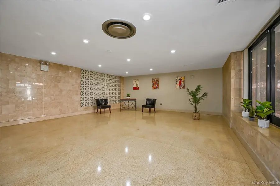 99-10 60ave #1E, Corona, NY 11368 - Image #2