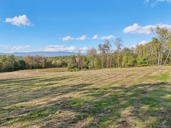 728 State Route 302, Pine Bush, NY 12566