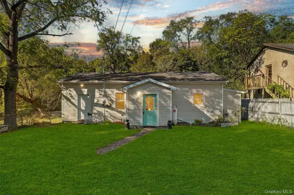 27 Peckham Road, Poughkeepsie, NY 12603