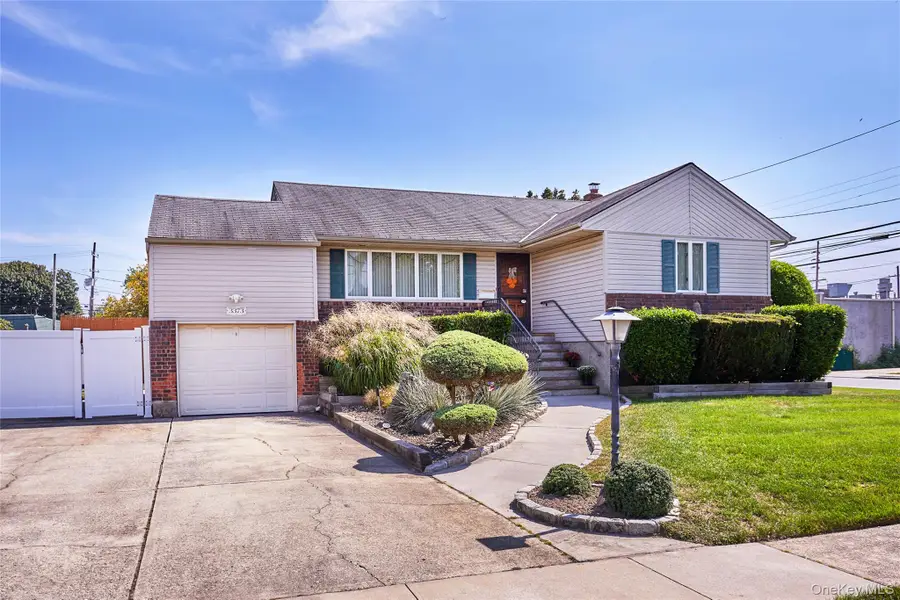 3373 Lawrence Avenue, Oceanside, NY 11572 - Image #2