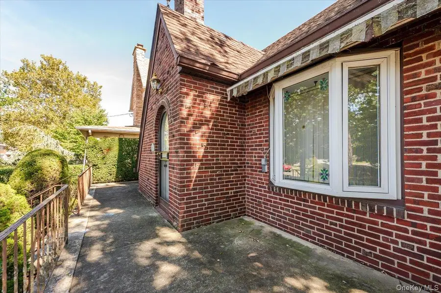 27-19 Murray Street, Flushing, NY 11354 - Image #2