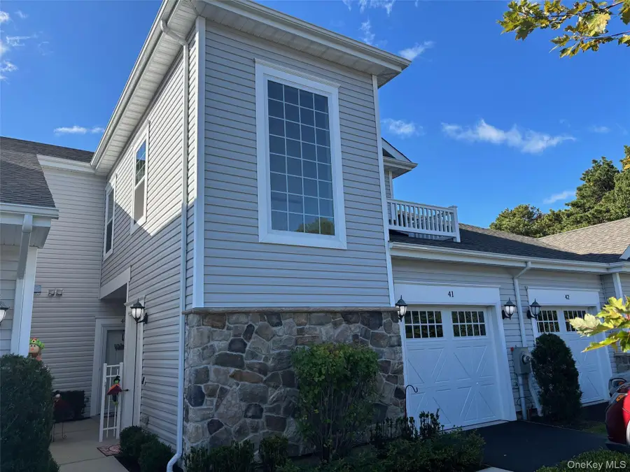 41 Greentree Court, Shirley, NY 11967 - Image #2