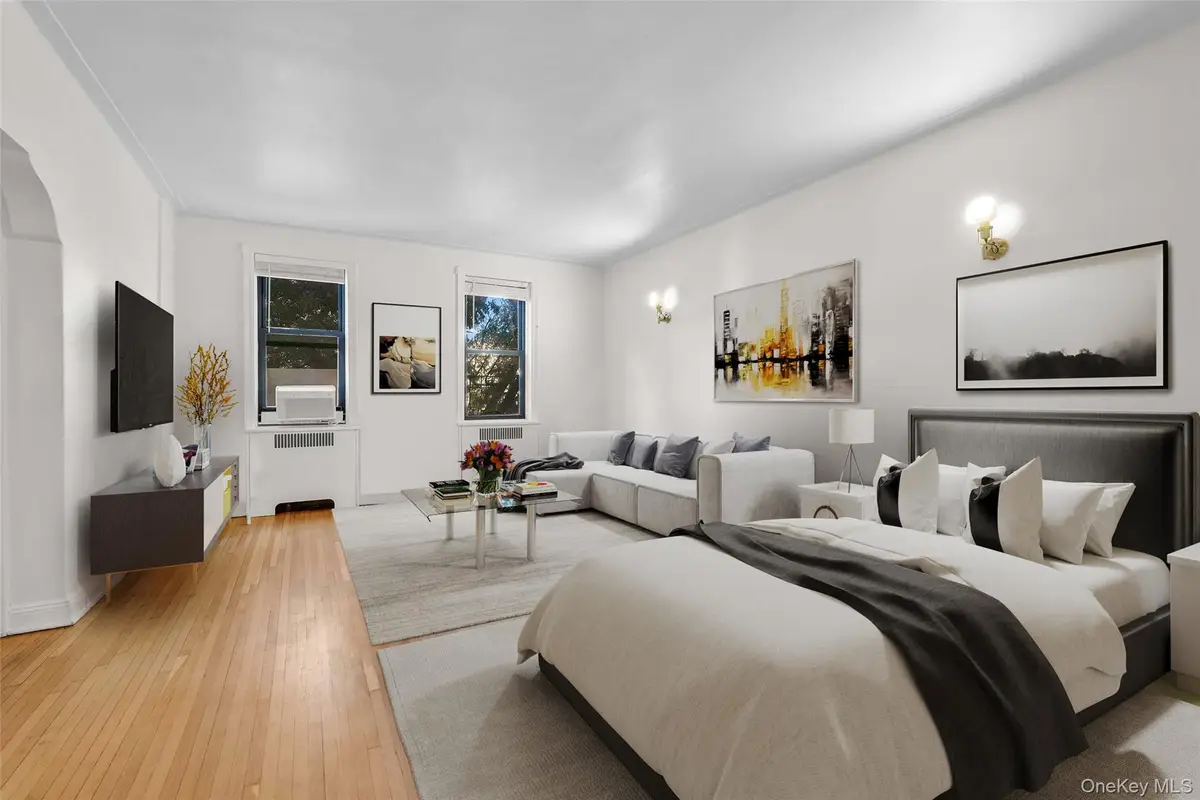 30-83 Crescent Street #2B, Astoria, NY 11102 - Image #1