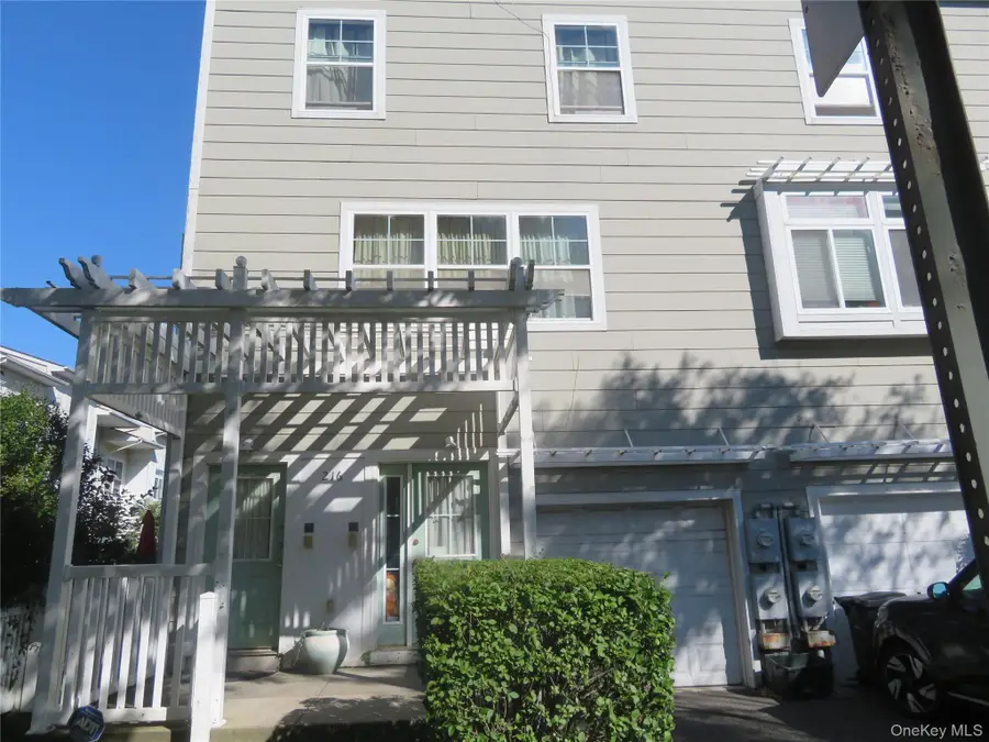 216 Beach 79th Street, Arverne, NY 11692 - Image #2