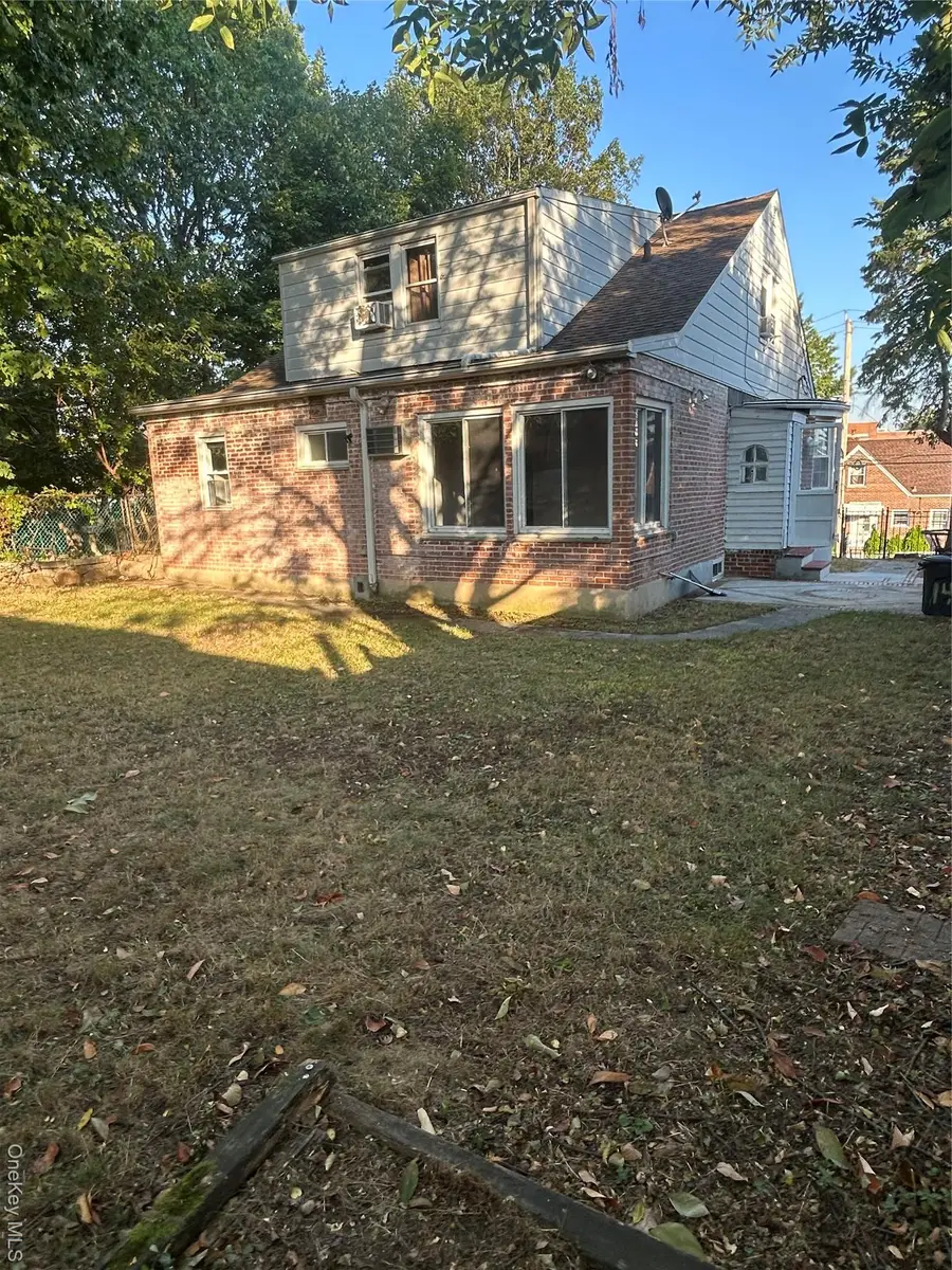 141 Sterling Avenue, Yonkers, NY 10704 - Image #3