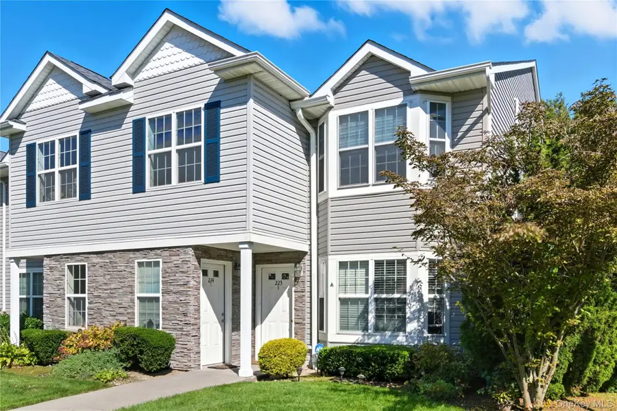 224 Medea Way #224, Central Islip, NY 11722 - Image #3