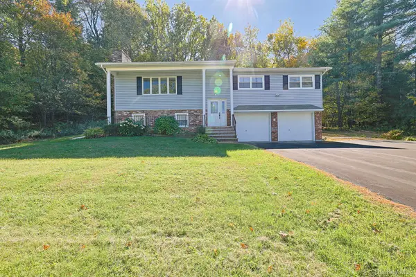 49 Orchard Crest Drive, Westtown, NY 10998