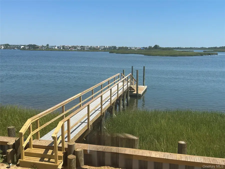 3505 Bay Front Drive, Baldwin Harbor, NY 11510 - Image #3