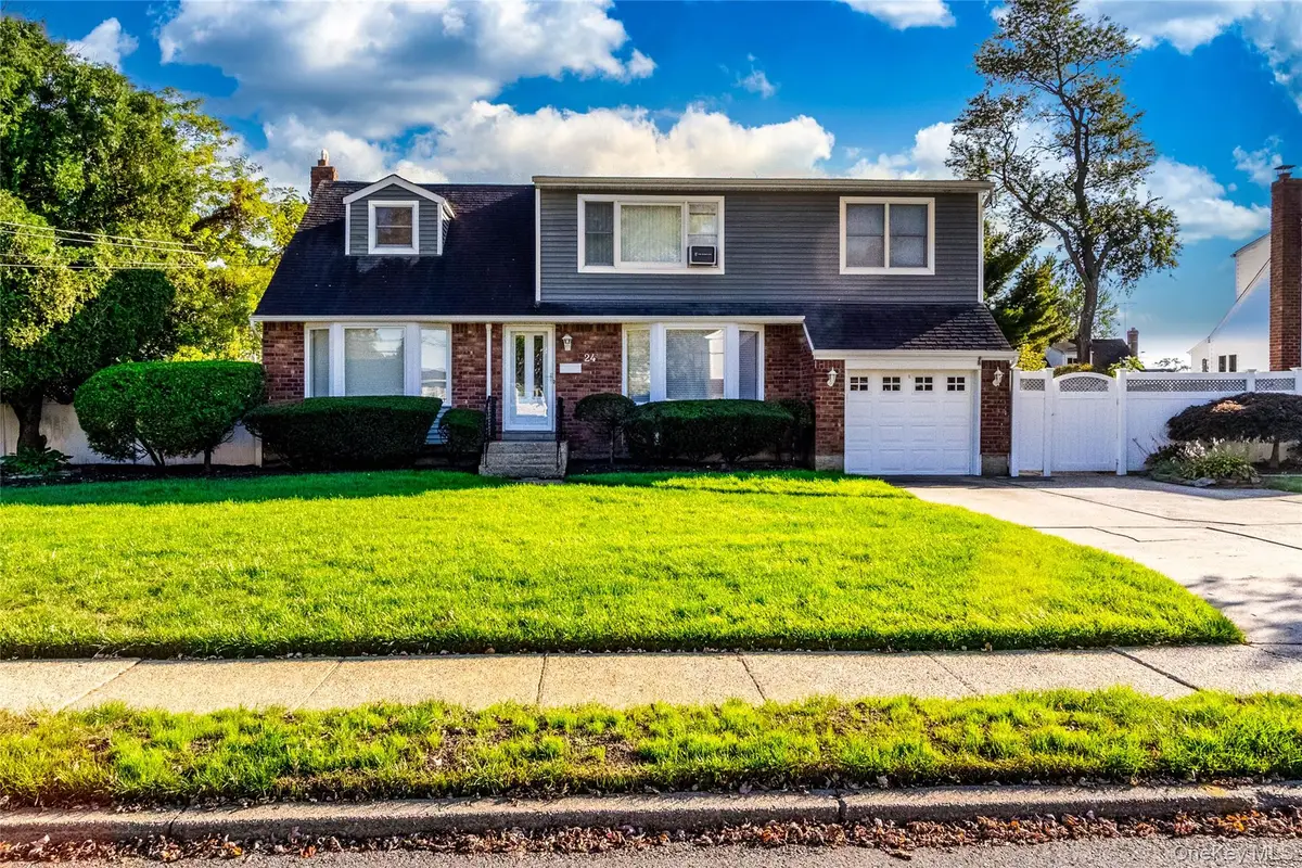 24 Dulittle Street, North Babylon, NY 11703 - Image #1