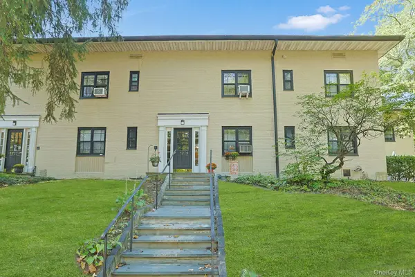 1279 California Road #2L, Eastchester, NY 10709