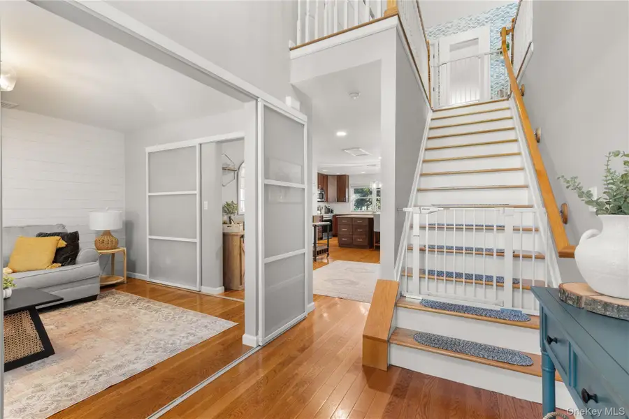 39 Mcgaw Avenue, Lake Grove, NY 11755 - Image #2