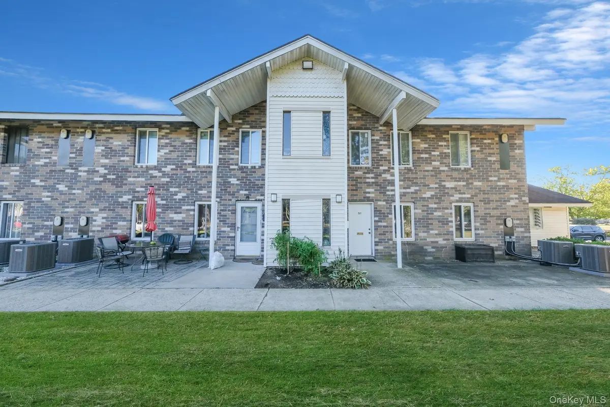 2 Sierra Ct #2, Coram, NY 11727 - Image #1