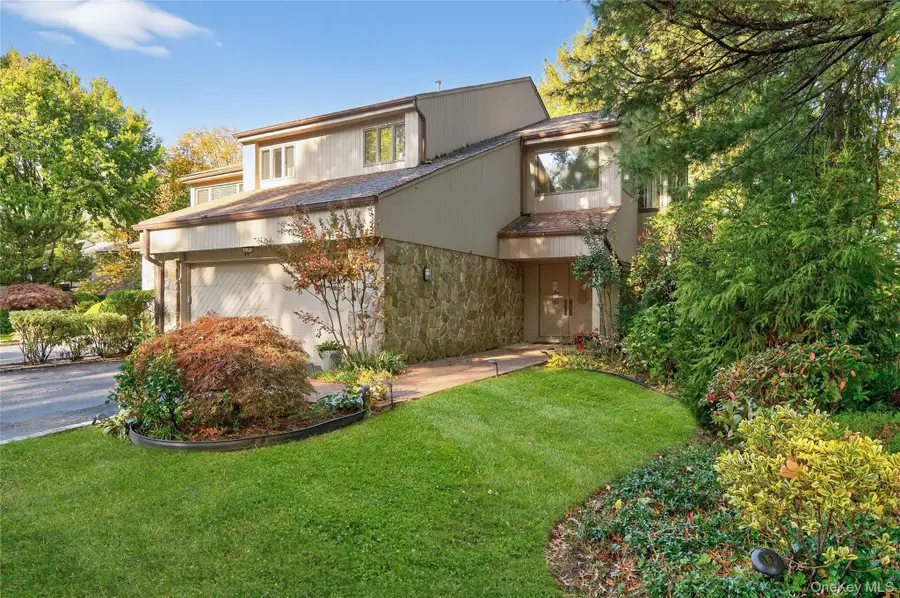 11 Willada Lane, Glen Cove, NY 11542 - Image #2