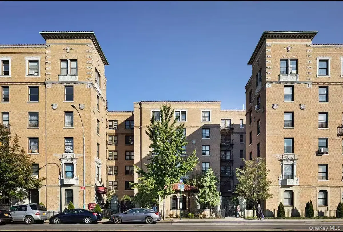 148-09 Northern Blvd #3B, Flushing, NY 11354 - Image #1