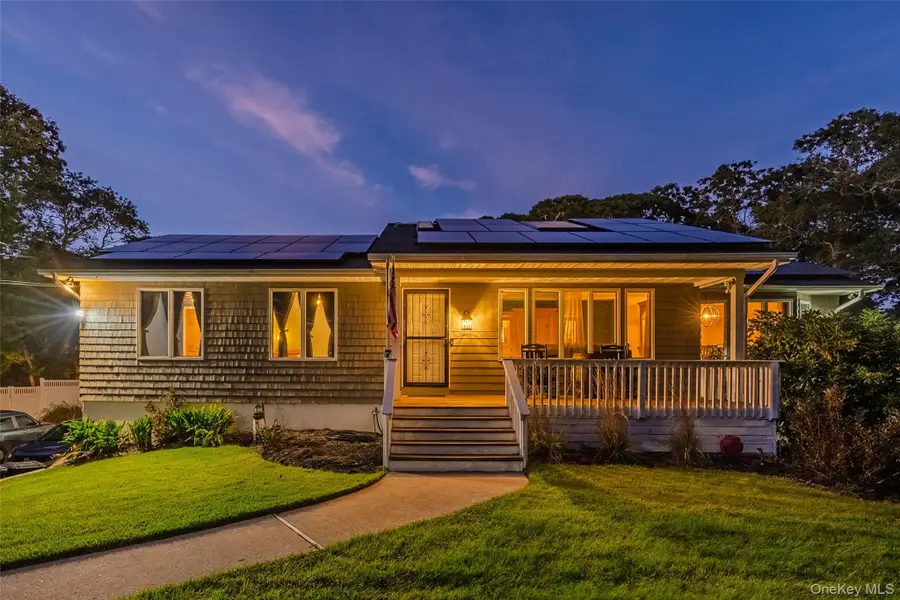 7 Cohrs Court, Moriches, NY 11955 - Image #2