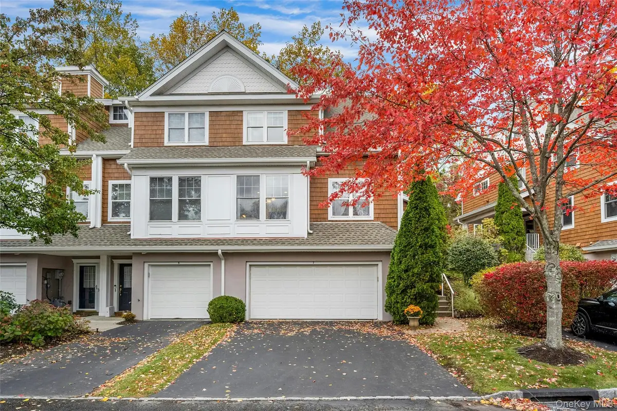 7 Glen Hill Lane, Tarrytown, NY 10591 - #1
