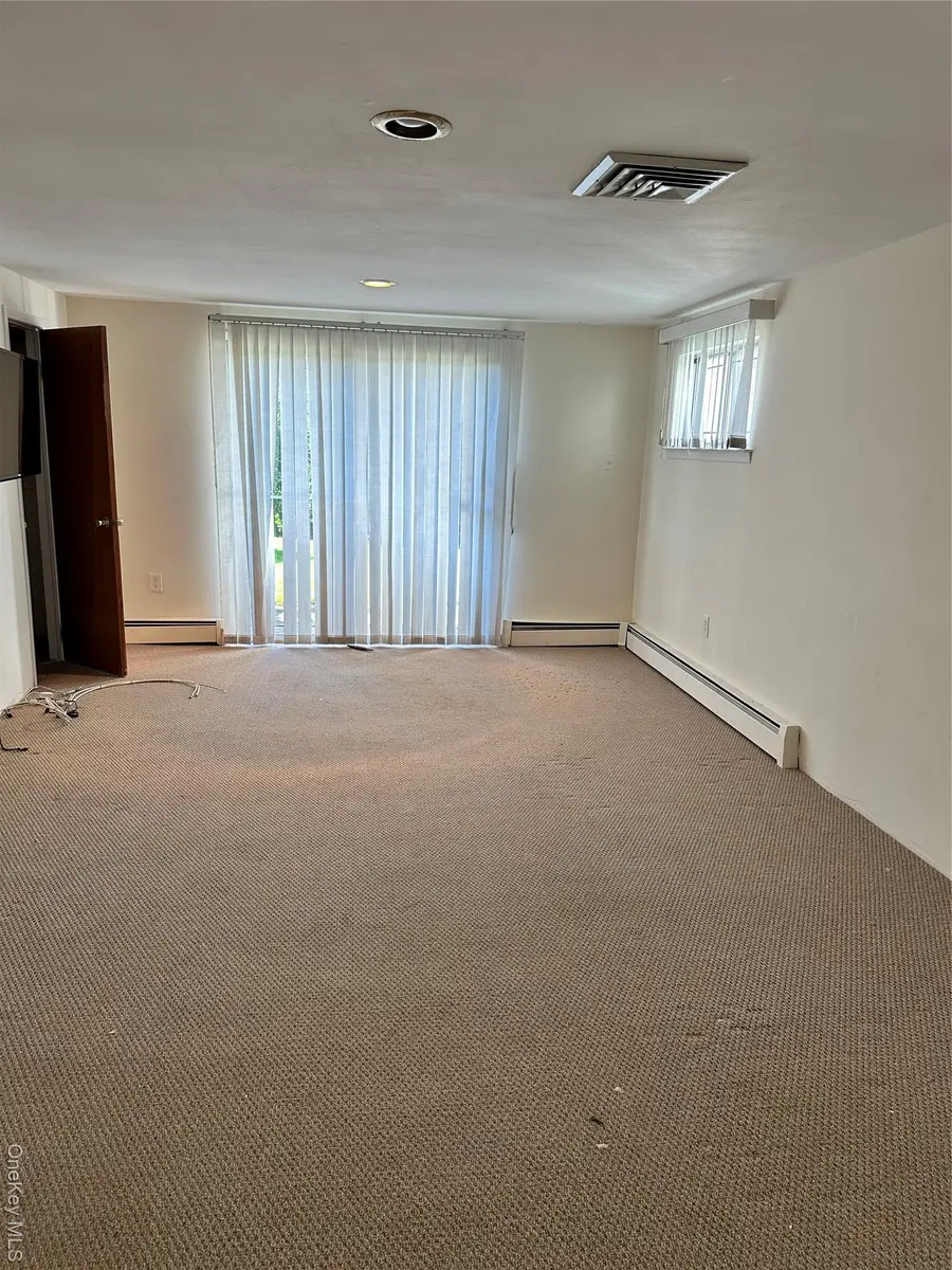 3128 Schreiber Place, Baldwin, NY 11510 - Image #3