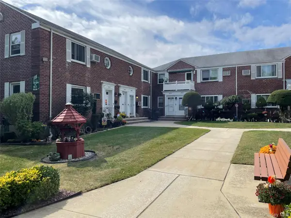 264-11 73rd Avenue #128A4, Glen Oaks, NY 11004