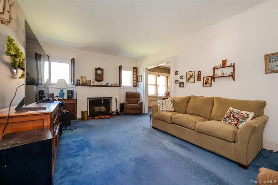 480 Windsor Place, Oceanside, NY 11572 - Image #3