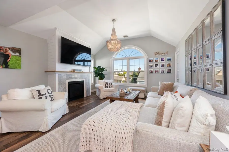 79 Curley Street, Long Beach, NY 11561 - Image #3