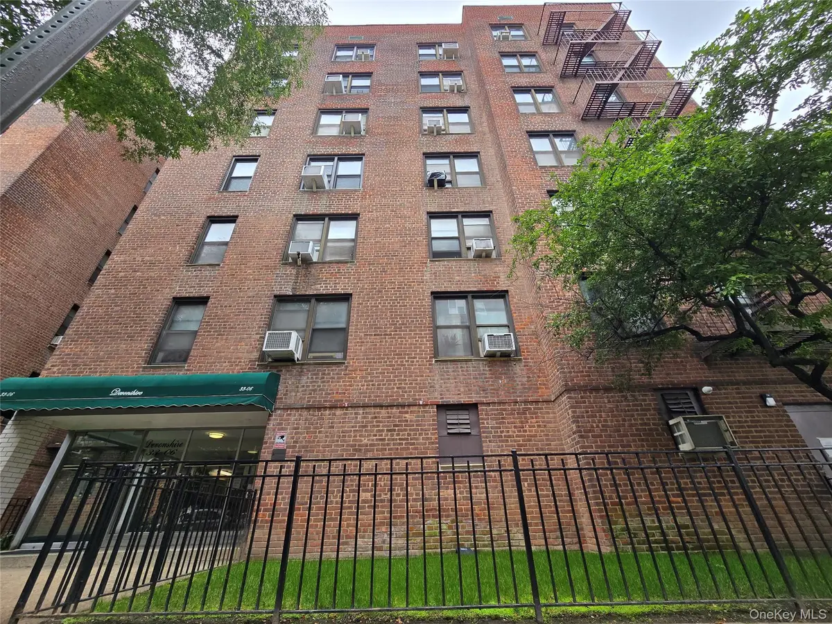 33-06 92nd Street #6M, Jackson Heights, NY 11372 - Image #1