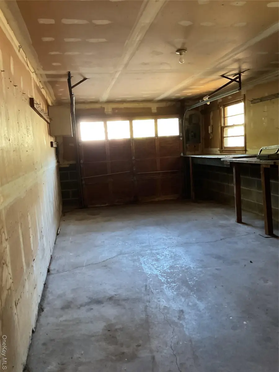 13 Thomsen Drive, Airmont, NY 10952 - Image #3