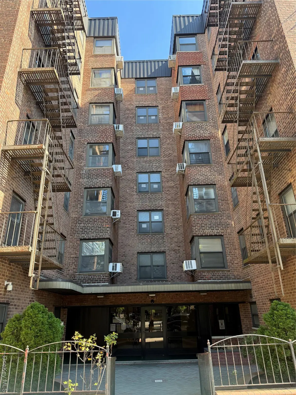 32-43 90th Street #301, East Elmhurst, NY 11369 - Image #1