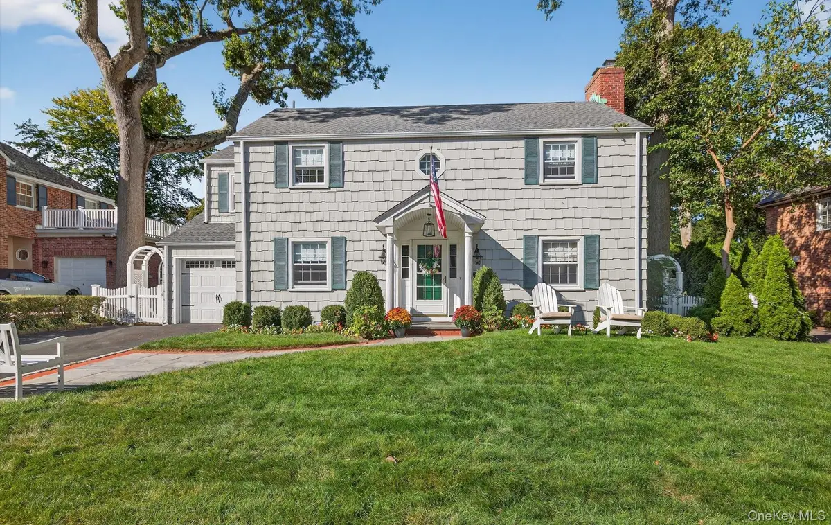 53 Eakins Road, Manhasset, NY 11030 - #1