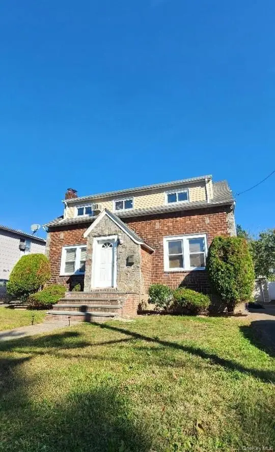 363 Clarendon Road, Uniondale, NY 11553 - Image #2