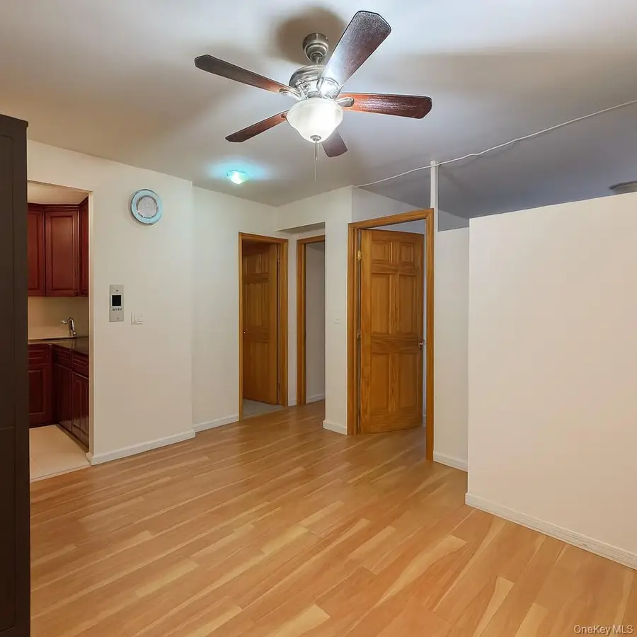 38-25 Parsons Boulevard #3H, Flushing, NY 11354 - Image #3