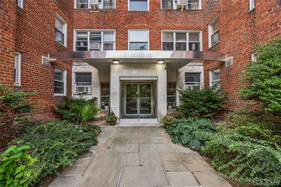 1234 Midland Avenue #Apt 3F, Bronxville, NY 10708 - Image #2