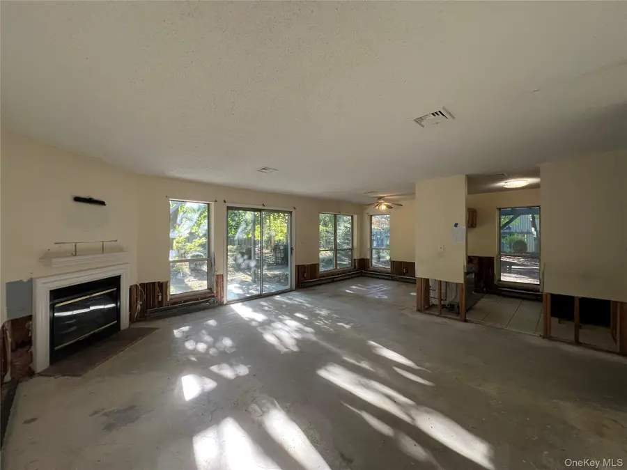 31 Bleakley Drive, Peekskill, NY 10566 - Image #2