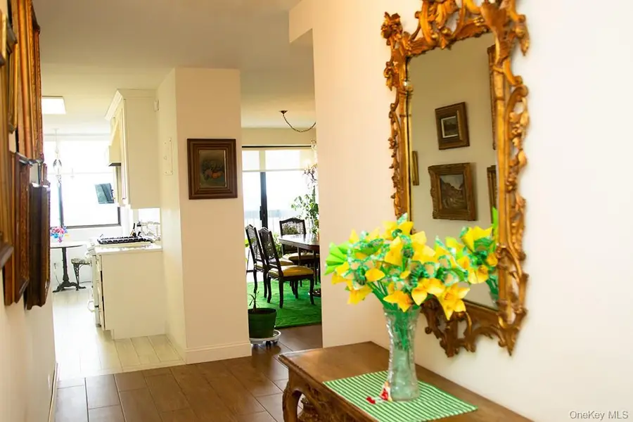 27110 Grand Central Parkway #19V, Queens, NY 11005 - Image #2