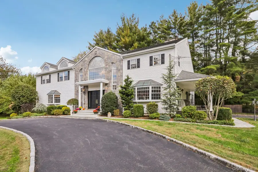 39 Virginia Lane, Thornwood, NY 10594 - Image #2