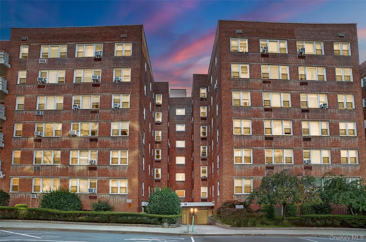 30 E Hartsdale Avenue #3A, Hartsdale, NY 10530 - Image #1