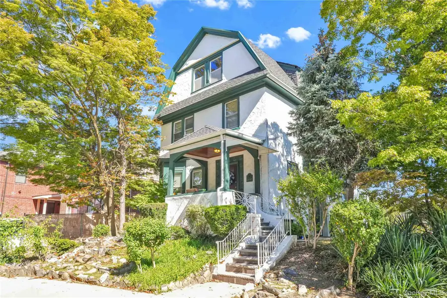 104-47 Ditmars Boulevard, East Elmhurst, NY 11369 - Image #2