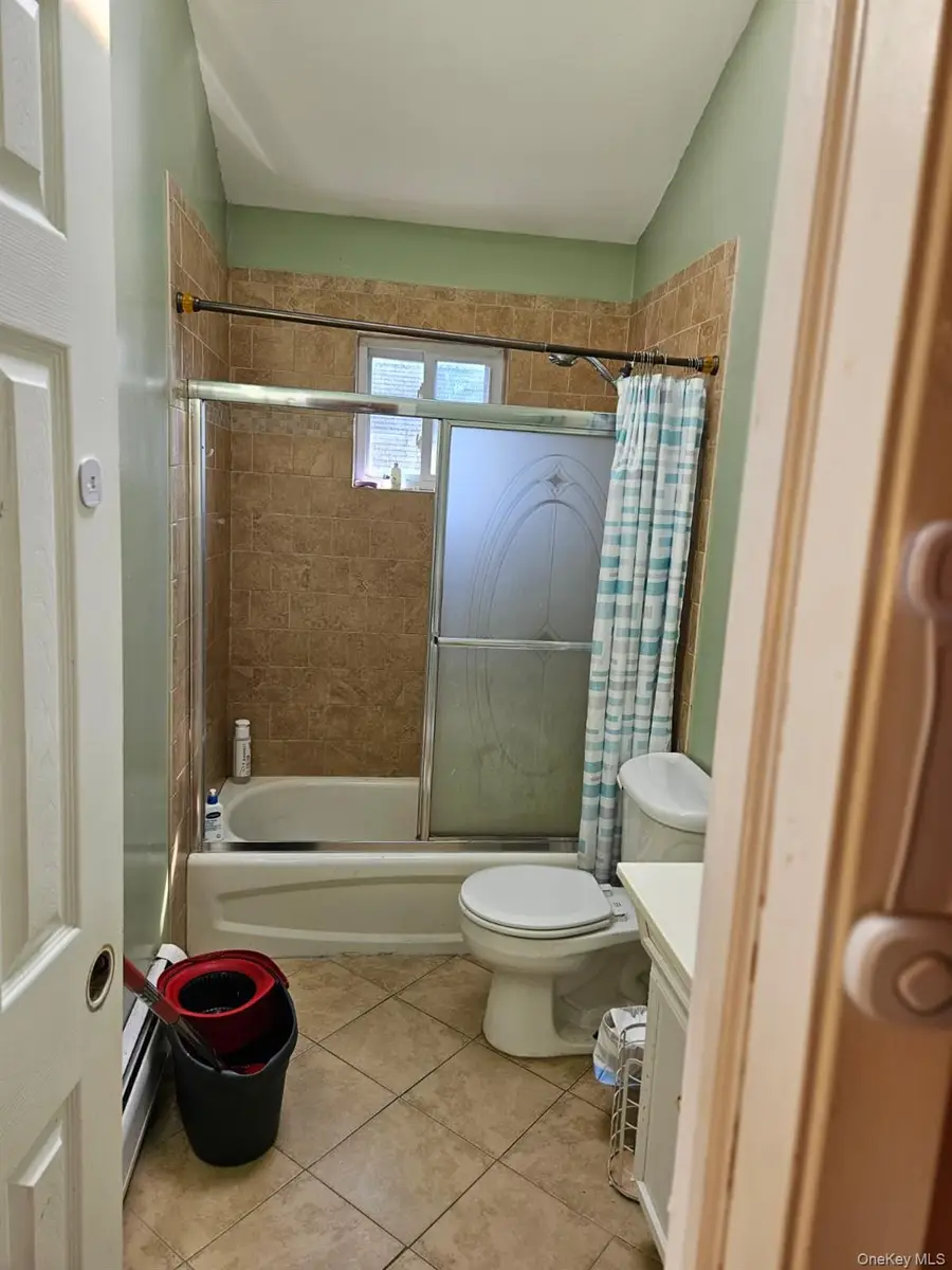 638 May Street, South Hempstead, NY 11550 - Image #3