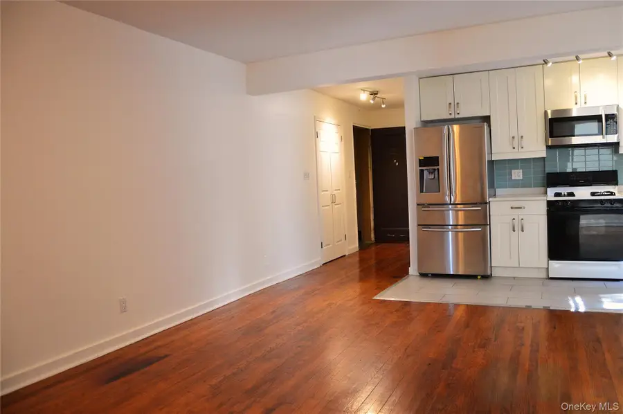 65-45 Yellowstone Boulevard #2B, Forest Hills, NY 11375 - Image #3