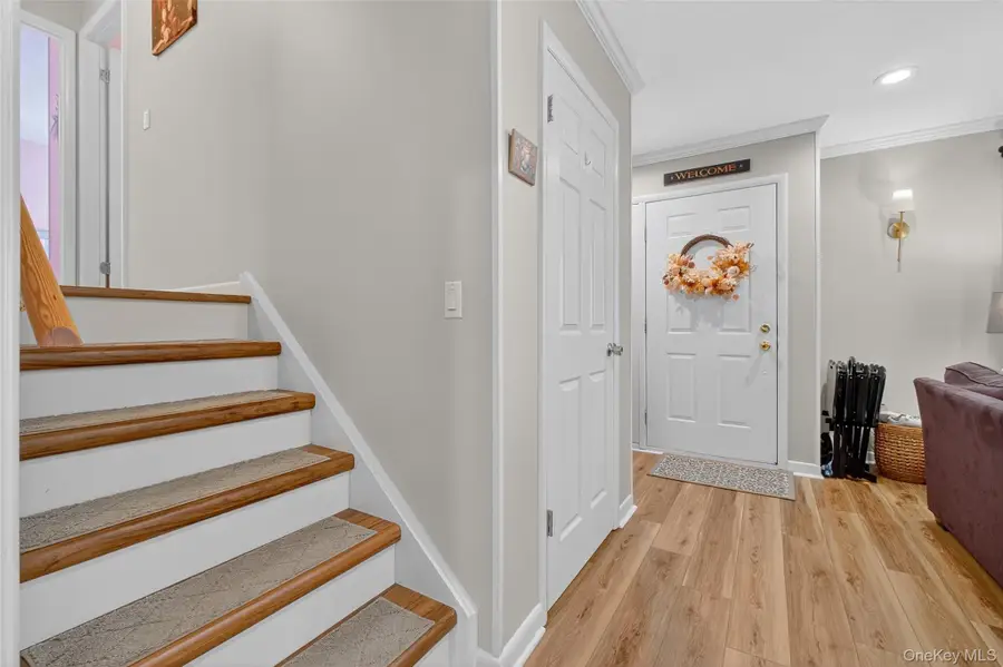 14 Somerset Drive, Washingtonville, NY 10992 - Image #2