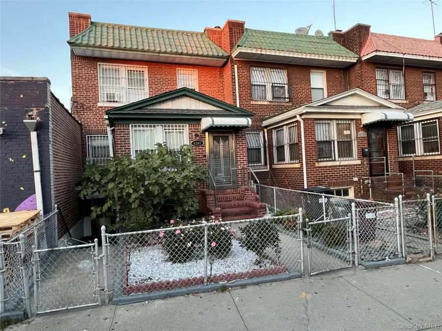 6107 Saunders Street, Rego Park, NY 11374 - Image #3