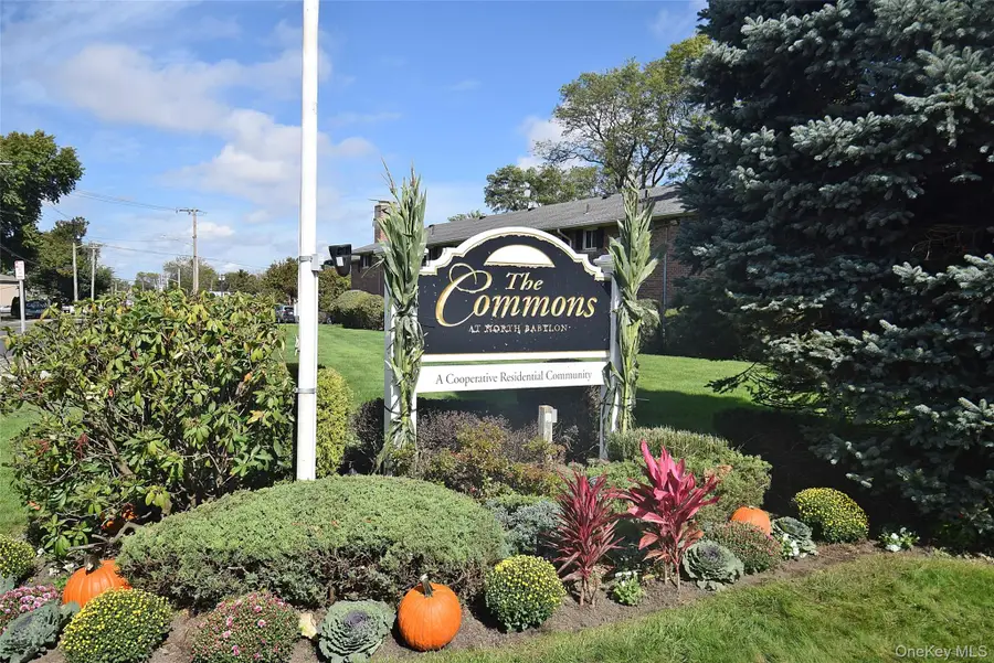 72 Edmunton Drive #B-7, North Babylon, NY 11703 - Image #2