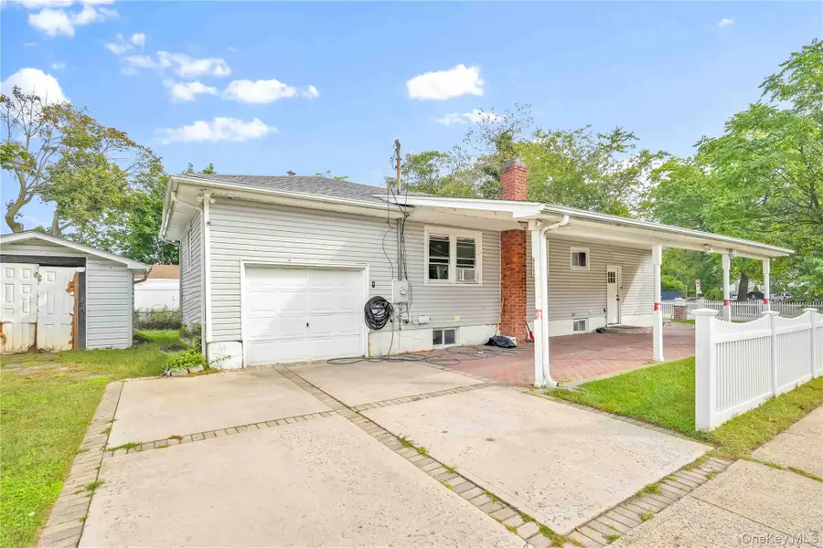 293 Pennsylvania Avenue, Roosevelt, NY 11575 - Image #3