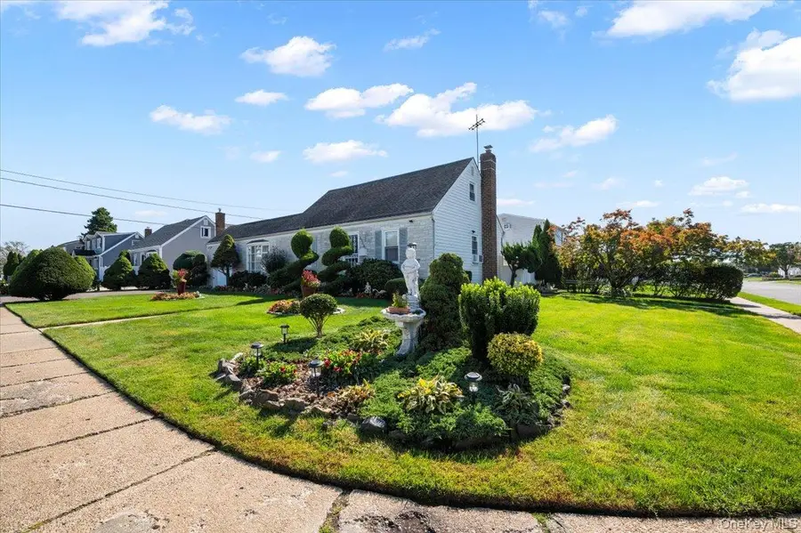 3520 Mallard Road, Levittown, NY 11756 - Image #3