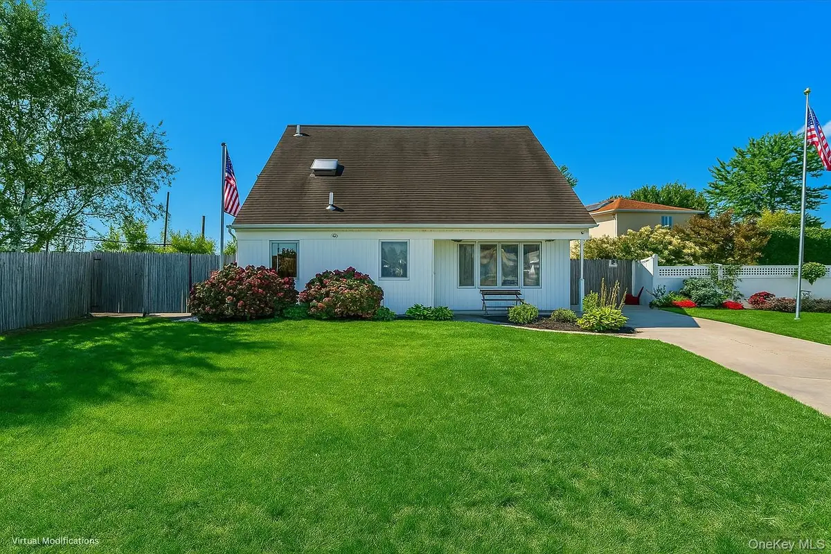 31 Parente Lane N, Island Park, NY 11558 - Image #1