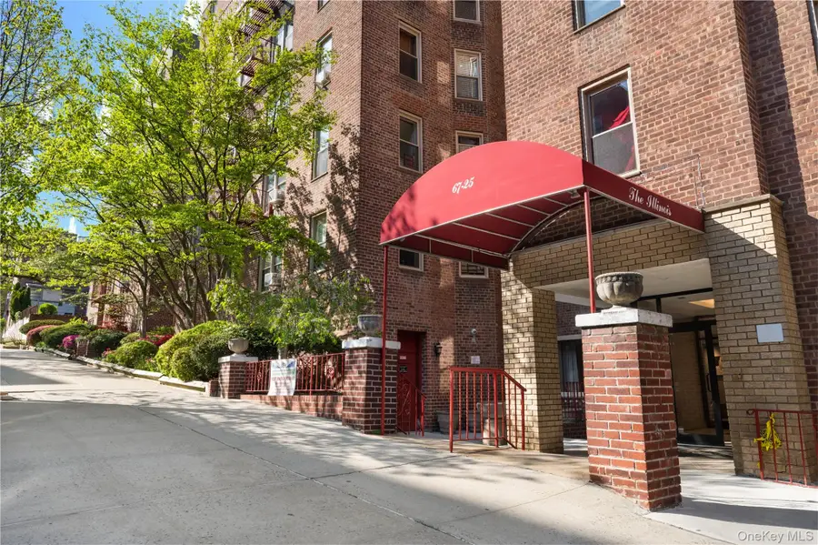 67-25 Clyde Street #7H, Forest Hills, NY 11375 - Image #2
