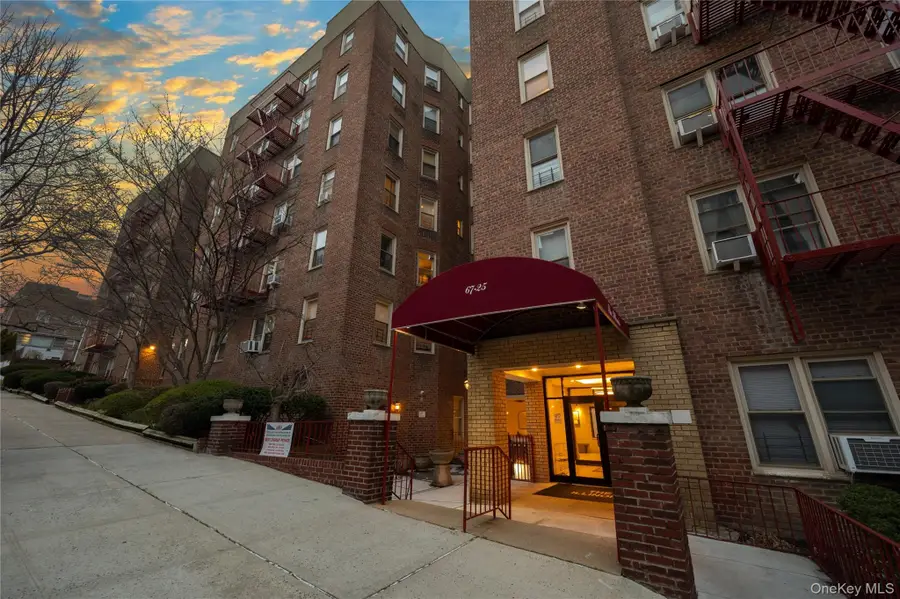 67-25 Clyde Street #7H, Forest Hills, NY 11375 - Image #3