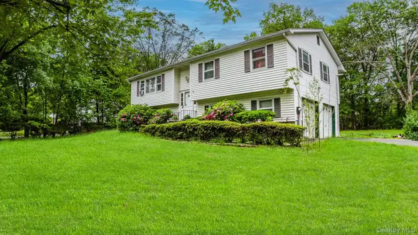 5 Catalpa Court, Bardonia, NY 10954